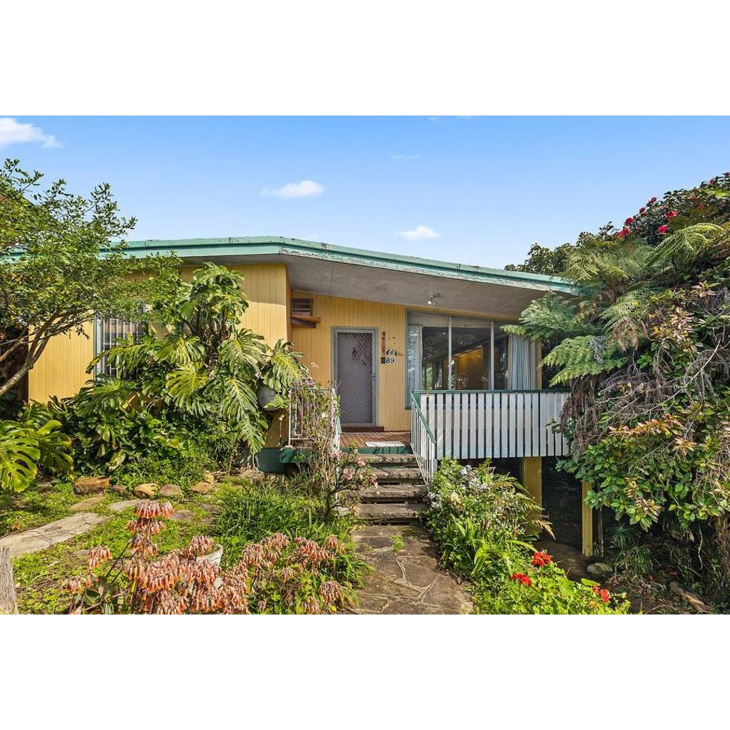 'Rustic' Shellharbour Village beach shack sells over reserve