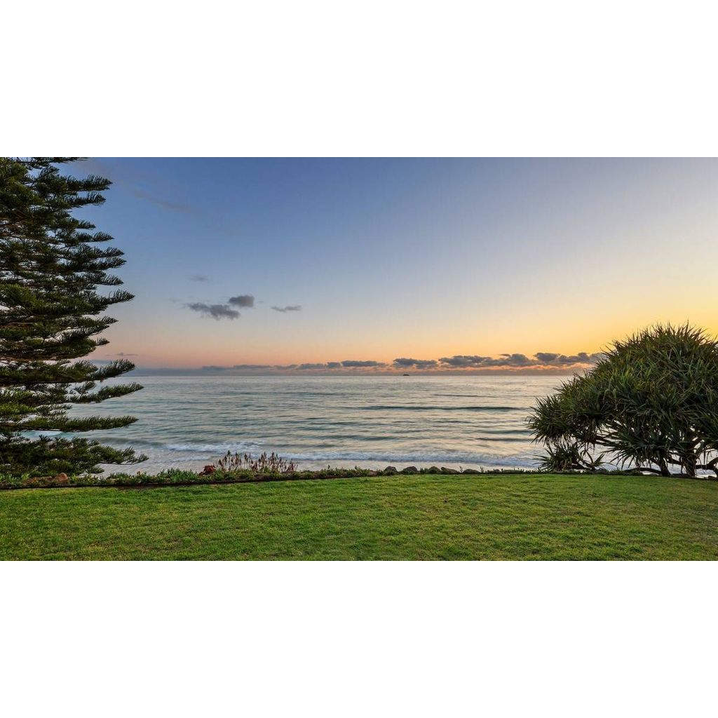 Big names line up for former Seek chairman's Byron Bay beachfront