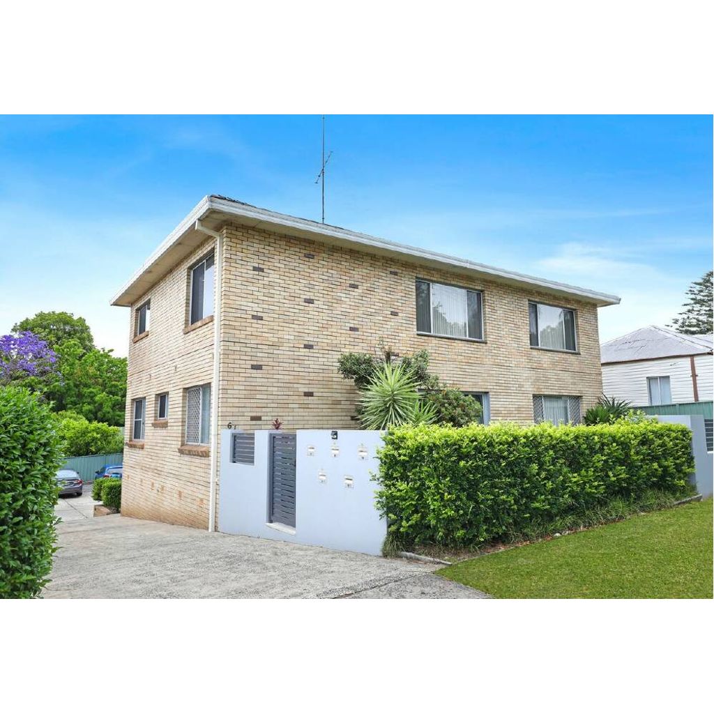 Wollongong CBD unit block held for more than 50 years sells under reserve