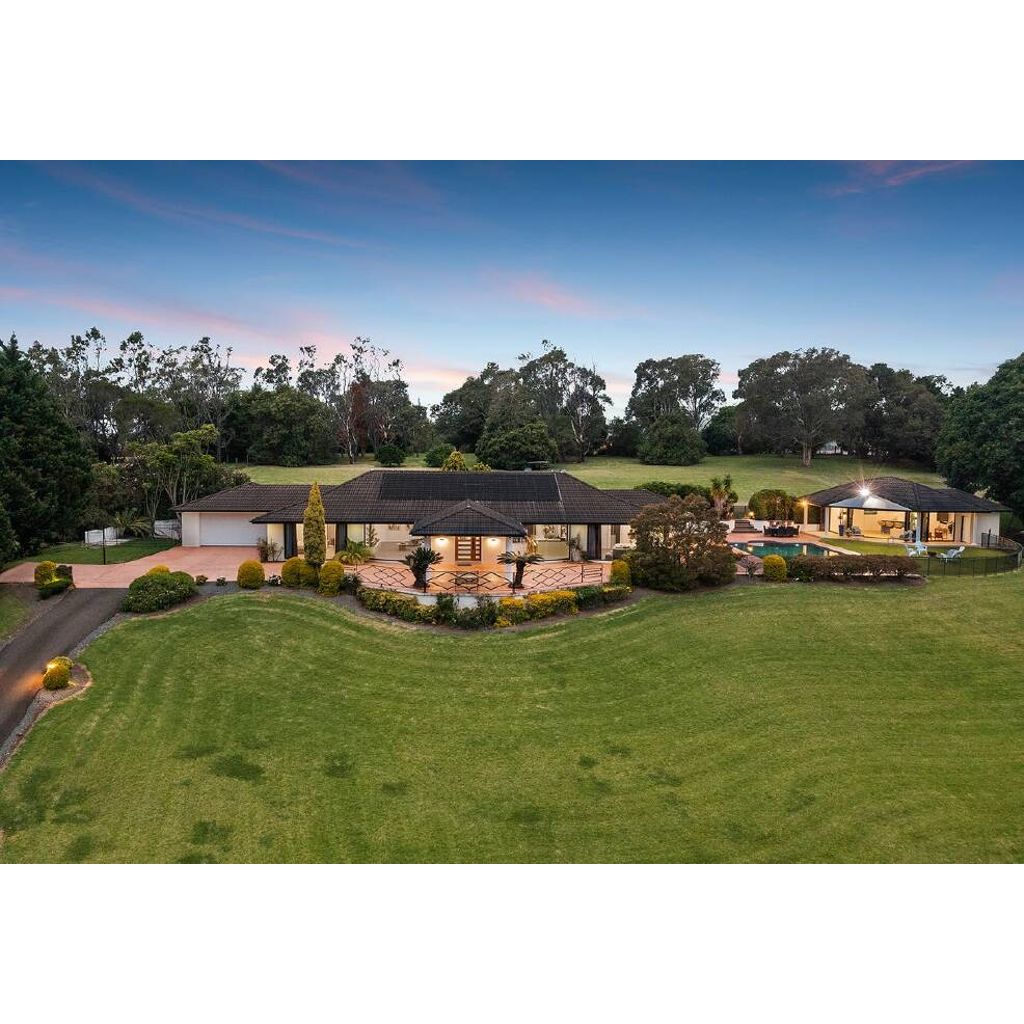 Ranchstyle Dunmore property sale sets new suburb price record