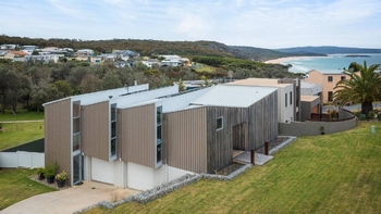 5 beachside suburbs for a summer sea change