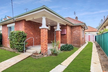 Out-of-area homebuyers still targeting Newcastle as auction success returns