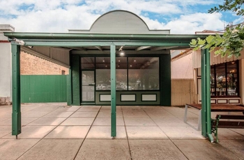 Eyes on the pies: old Gum Tree Pies premises up for sale