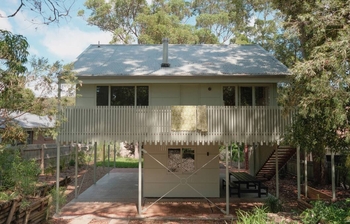 A Narrawalle beach shack and a granny flat made from waste vie for top architectural awards