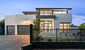 Inside the luxury Fern Bay house that just smashed the suburb record by $305k