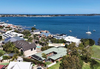 'Legacy home' backing onto Green Point Reserve listed for the first time in Belmont