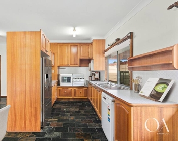 'Emotional': Thirroul home on double block sold after 70 years in the same family