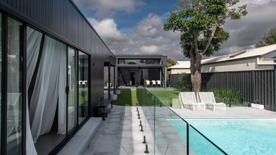 Surf coach Mitchel Ross lists minimalist stunner for sale