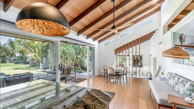 Bar baron Justin Hemmes breaks record buying beachfront Byron Bay house