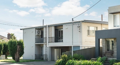 First-home buyer's one bid seals the deal at hotly contested auction in Broadmeadow