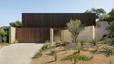 A beach house for Christmas: Stunning Mornington Peninsula homes for sale