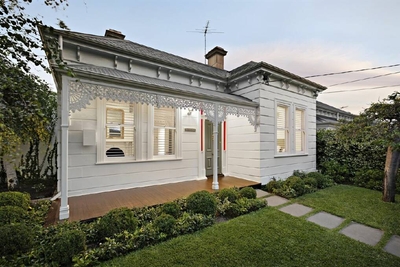 Victoria's auction reserve price reform faces backlash
