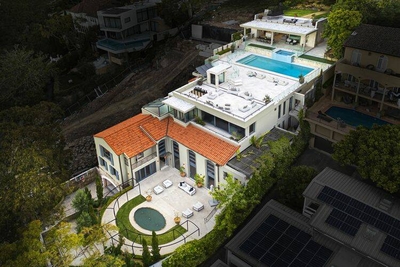 Luxury buyers return to Sydney and Melbourne as prestige markets rediscover their shine