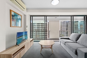 148/26 Felix Street, Brisbane City, QLD 4000 photo 2 of 14