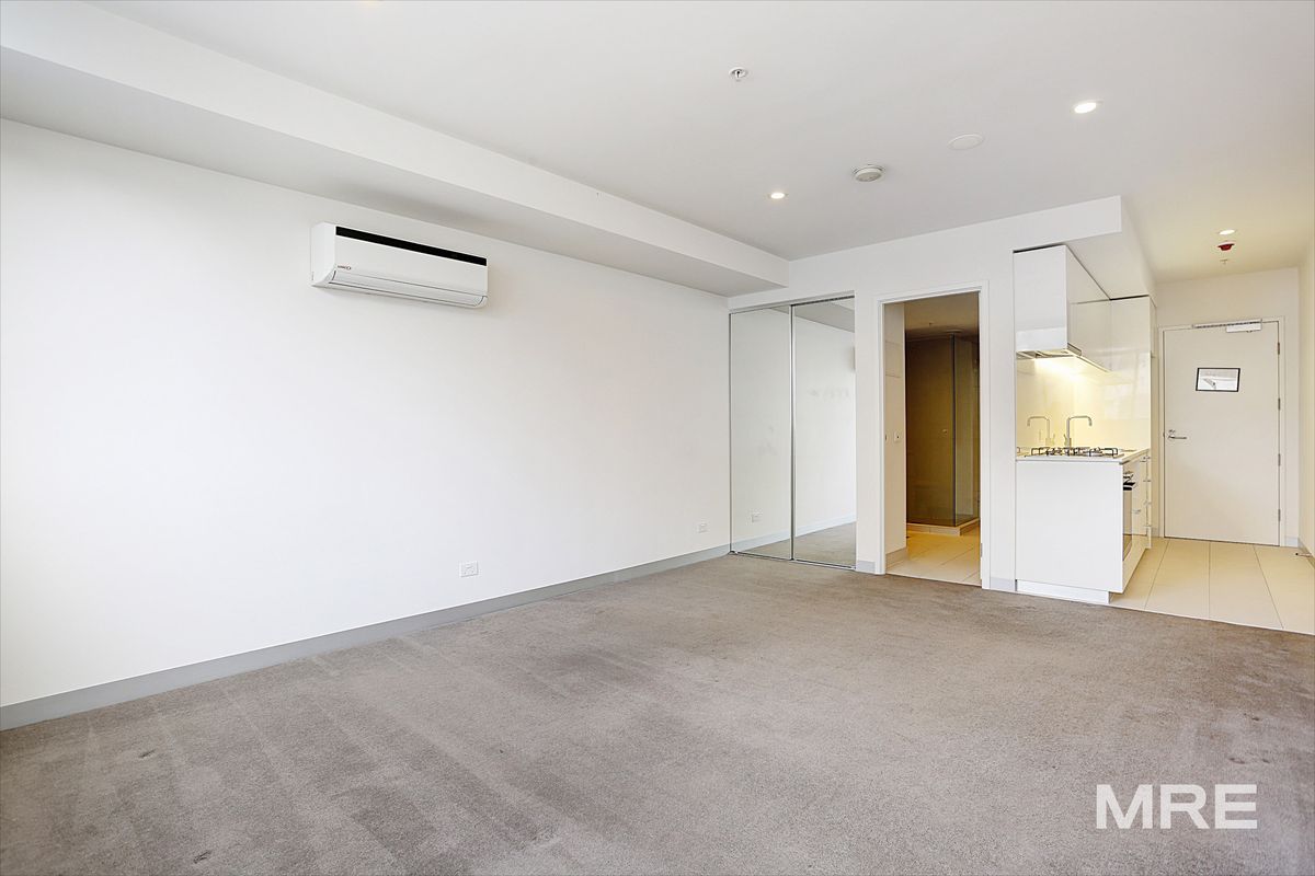 1511/6 Leicester Street