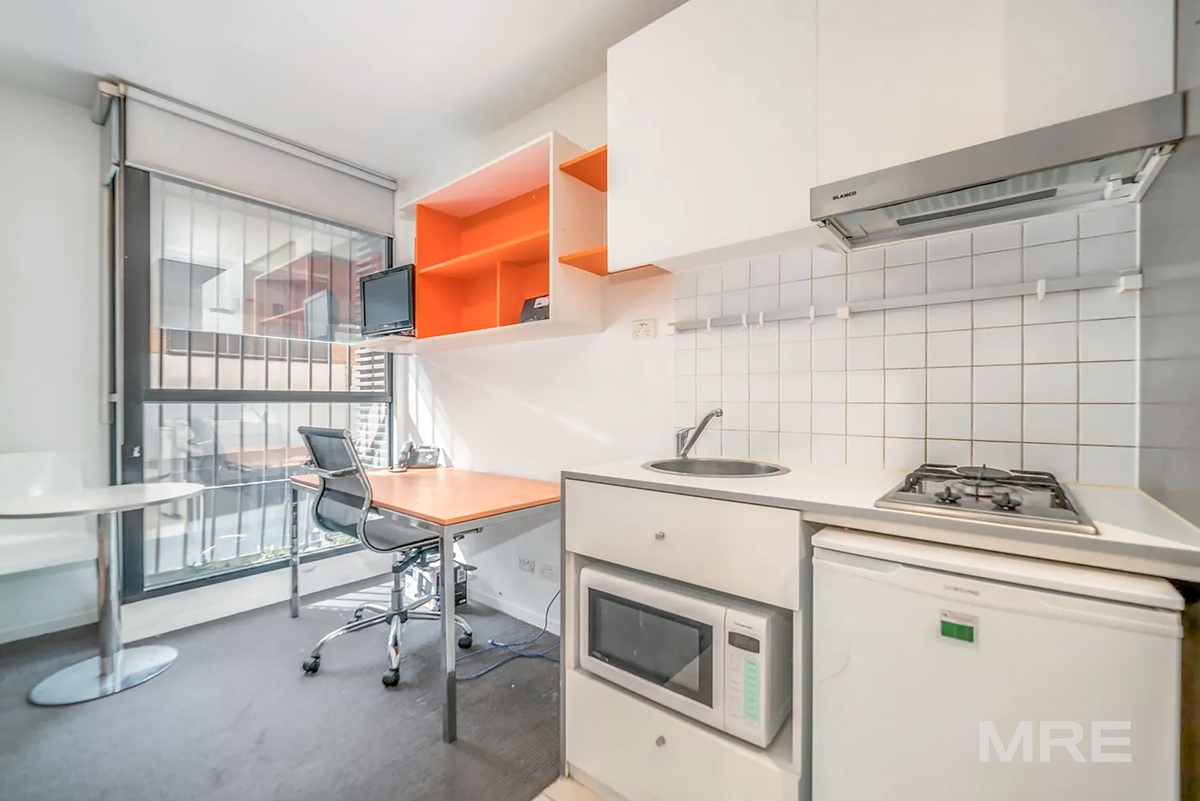 2/9 Earl Street
