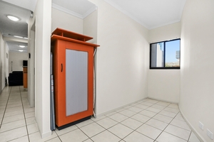 12/24 Harry Chan Avenue, Darwin City, NT 0800 photo 3 of 17
