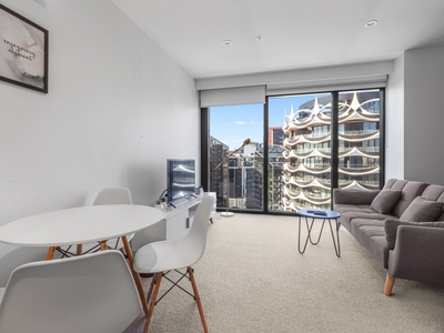 1712/8 Pearl River Road, Docklands, VIC 3008 photo 2 of 12