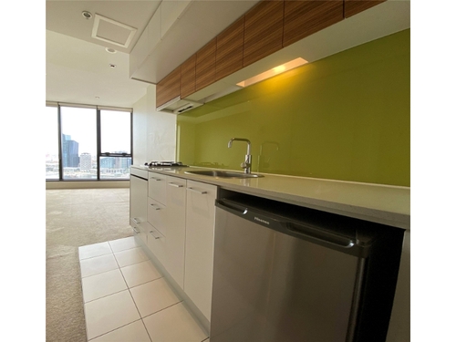 2309B/100 Harbour Esplanade, Docklands, VIC 3008