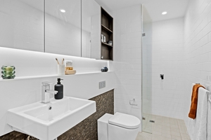 202/3 Eve Street, Erskineville, NSW 2043 photo 2 of 8
