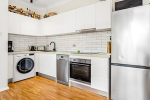 4/1 Charles Street, Forest Lodge, NSW 2037 photo 3 of 6
