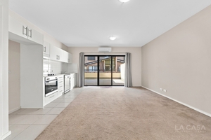 31/1 Gungahlin Place, Gungahlin, ACT 2912 photo 2 of 21