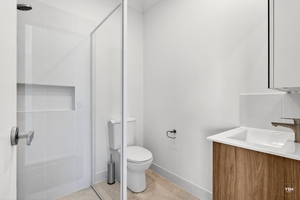 3/64 Lockerbie Street, Kangaroo Point, QLD 4169 photo 3 of 10