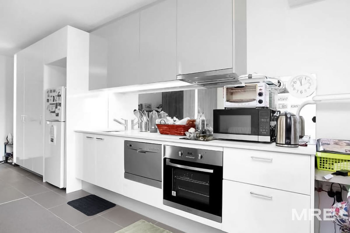 3406/220 Spencer Street