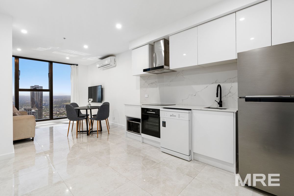 5807/568 Collins Street