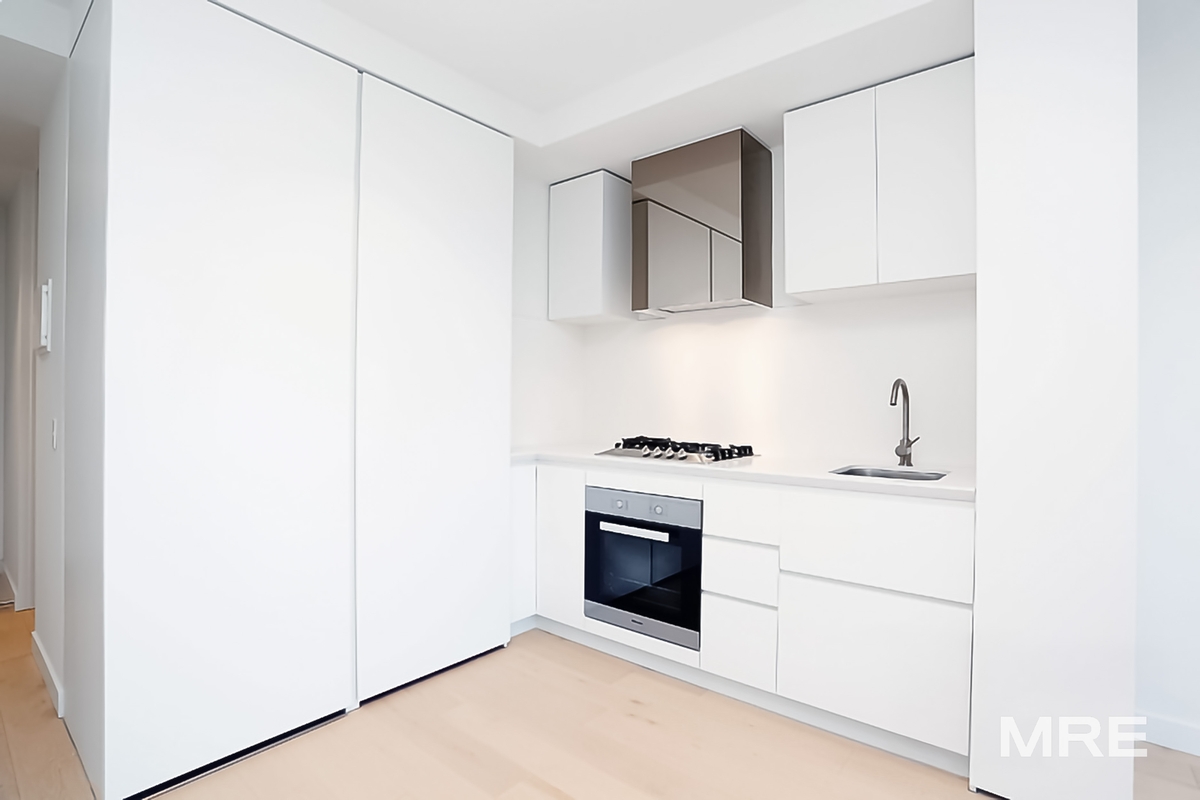 2615/135 A'Beckett Street