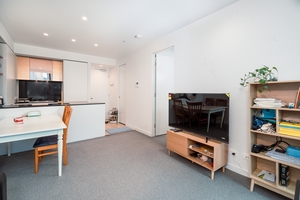 Unit 2005/228 La Trobe Street, Melbourne, VIC 3000 photo 2 of 6