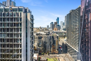 2209/60 A Beckett Street, Melbourne, VIC 3000 photo 3 of 12