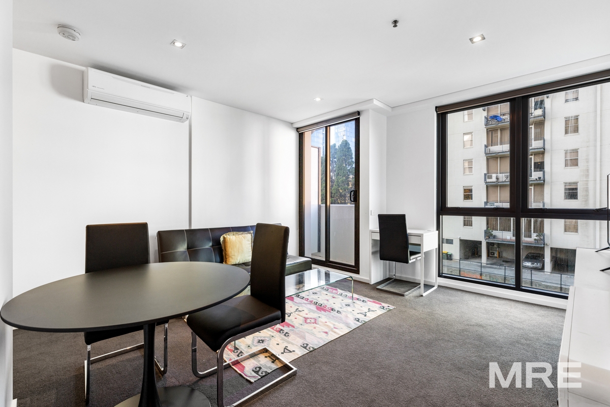 308/594 St Kilda Road