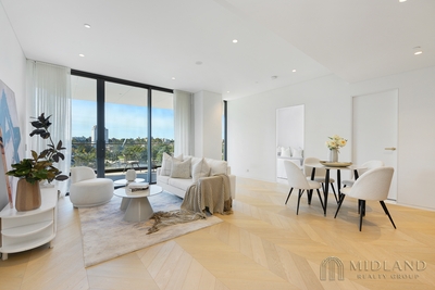 802/61 Lavendar Street, Milsons Point, NSW 2061 photo 2 of 19