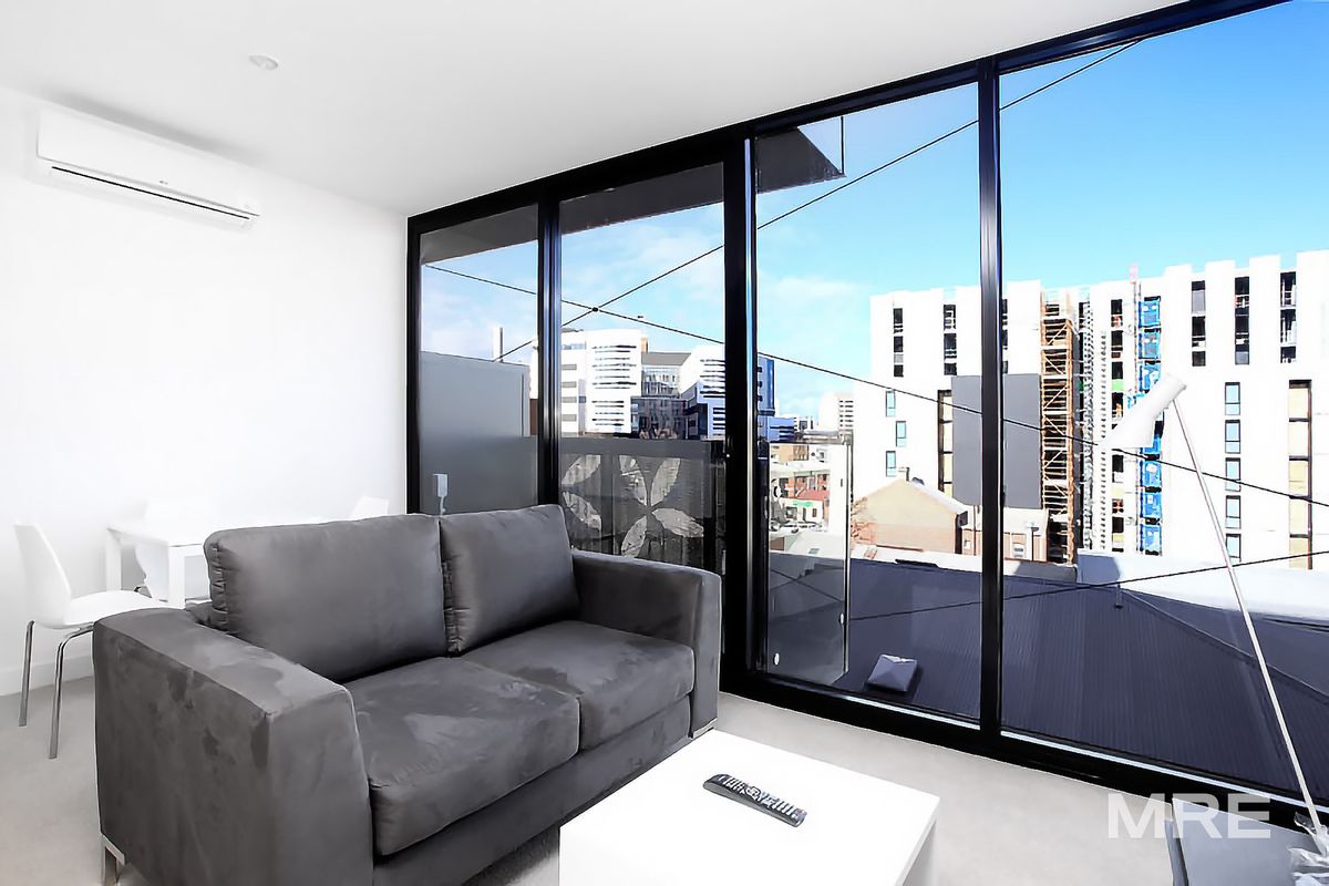 411/97 Flemington Road