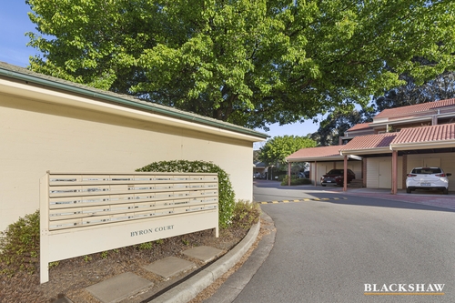 32/12 Albermarle Place, Phillip, ACT 2606
