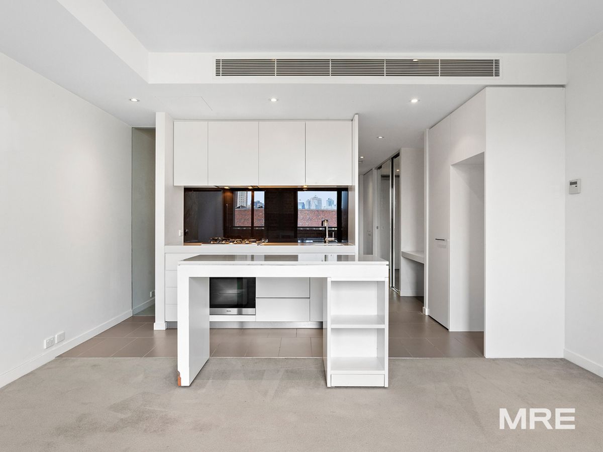 201/9 Griffiths Street