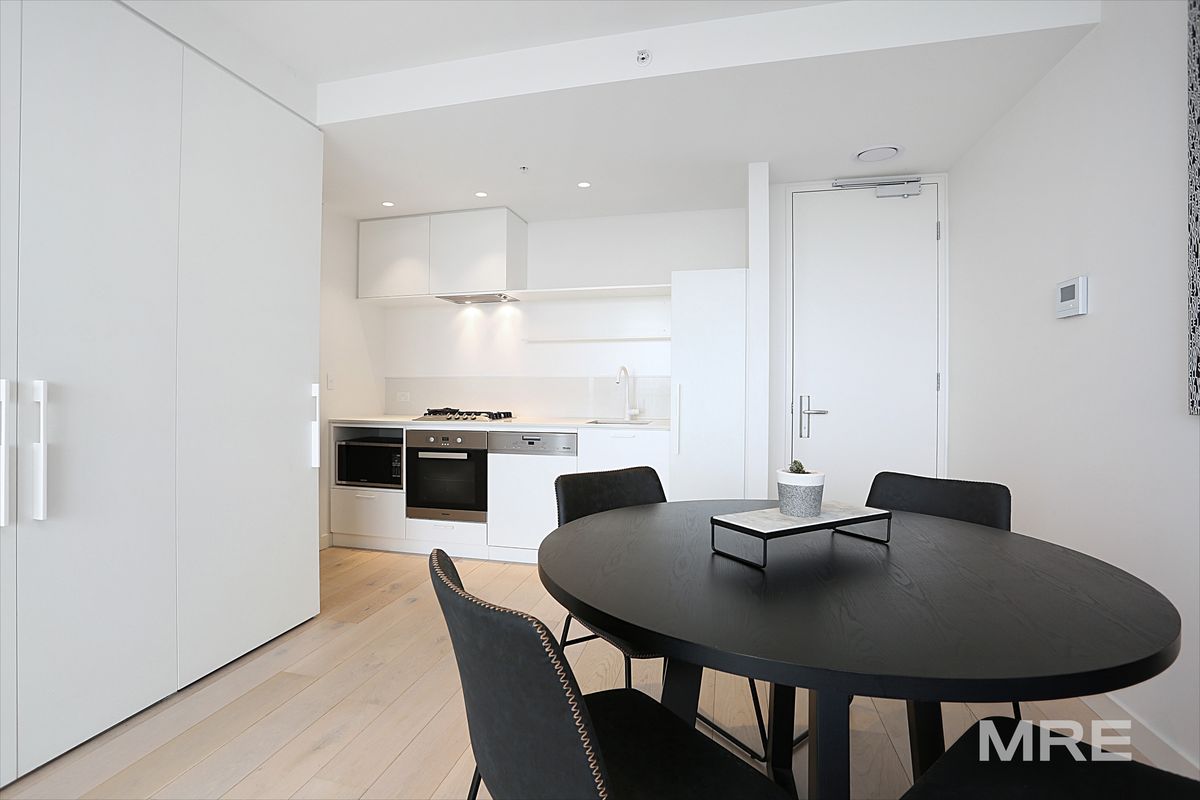 1006/7 Claremont Street