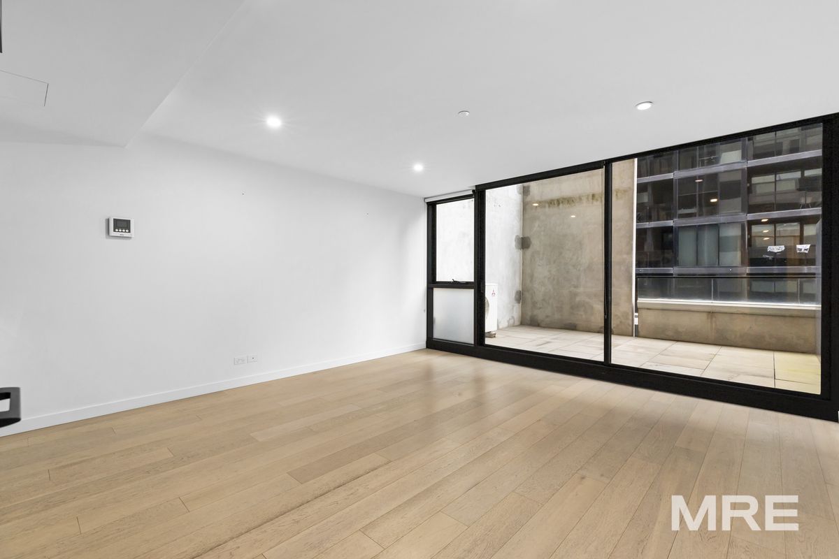 301/10 Claremont Street