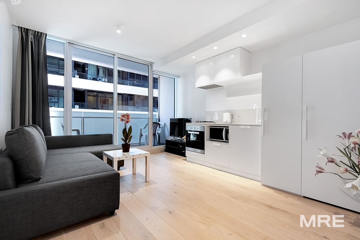 1013/7 Claremont Street