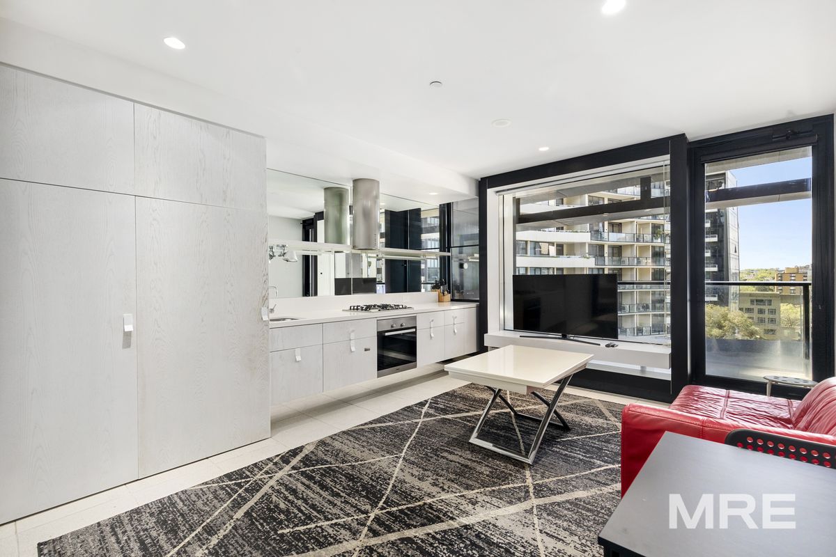 816/14 Claremont Street