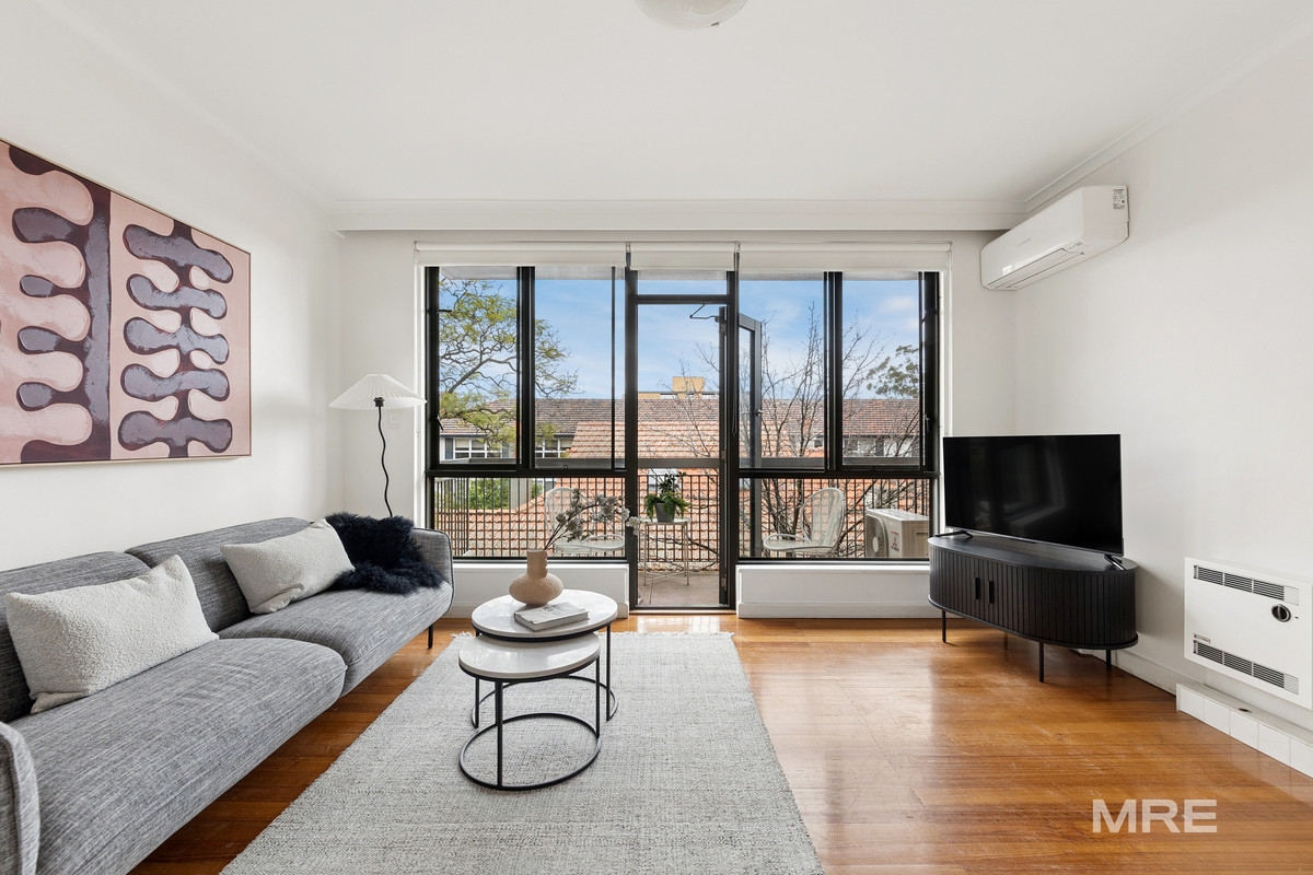14/21 Rockley Road