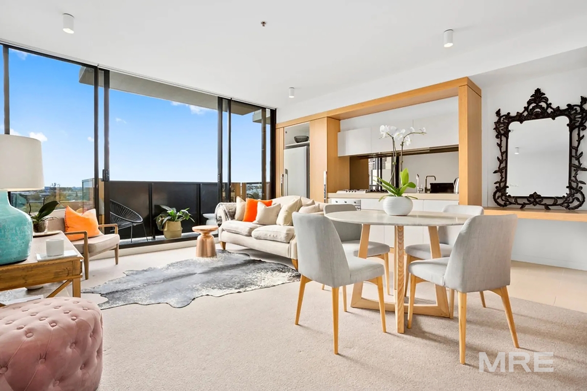 704/1 Clara Street
