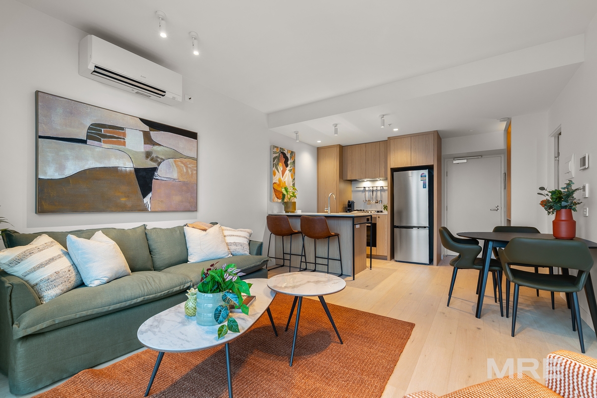 2702/90 Queens Bridge Street