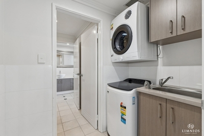7/17 Harwood Place, West Perth, WA 6005 photo 2 of 17
