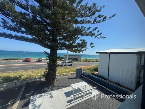 8/121 Ocean Drive, Bunbury, WA 6230