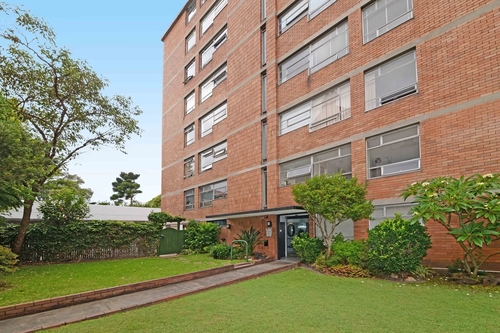 20/10 Barncleuth Square, Potts Point, NSW 2011