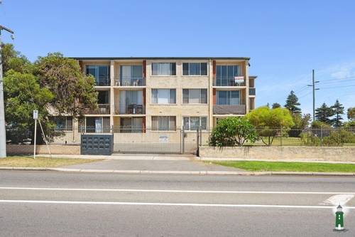 15/1 Douro Road, South Fremantle, WA 6162