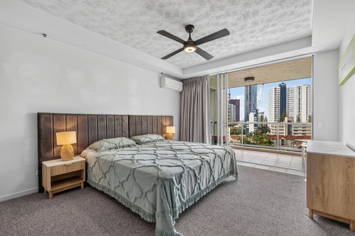 704B/2865 Gold Coast Highway, Surfers Paradise, QLD 4217