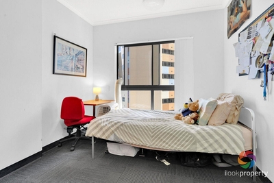 1309/104 Margaret Street, Brisbane City, QLD 4000 photo 2 of 20